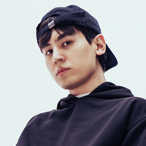 The Adresov — PianoKafe.com