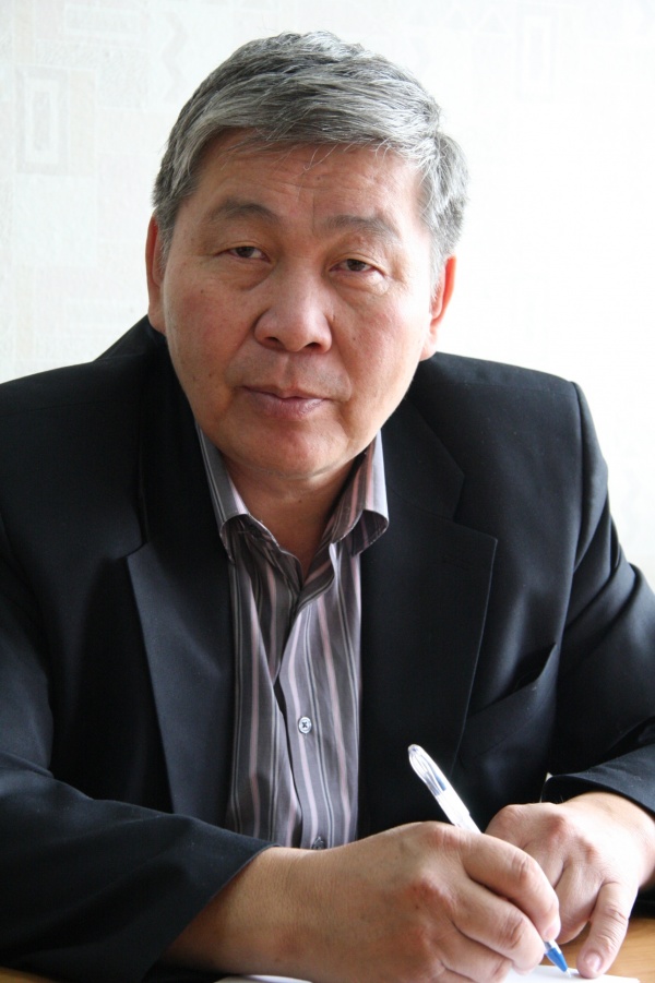 Пурбо Дамиранов — PianoKafe.com