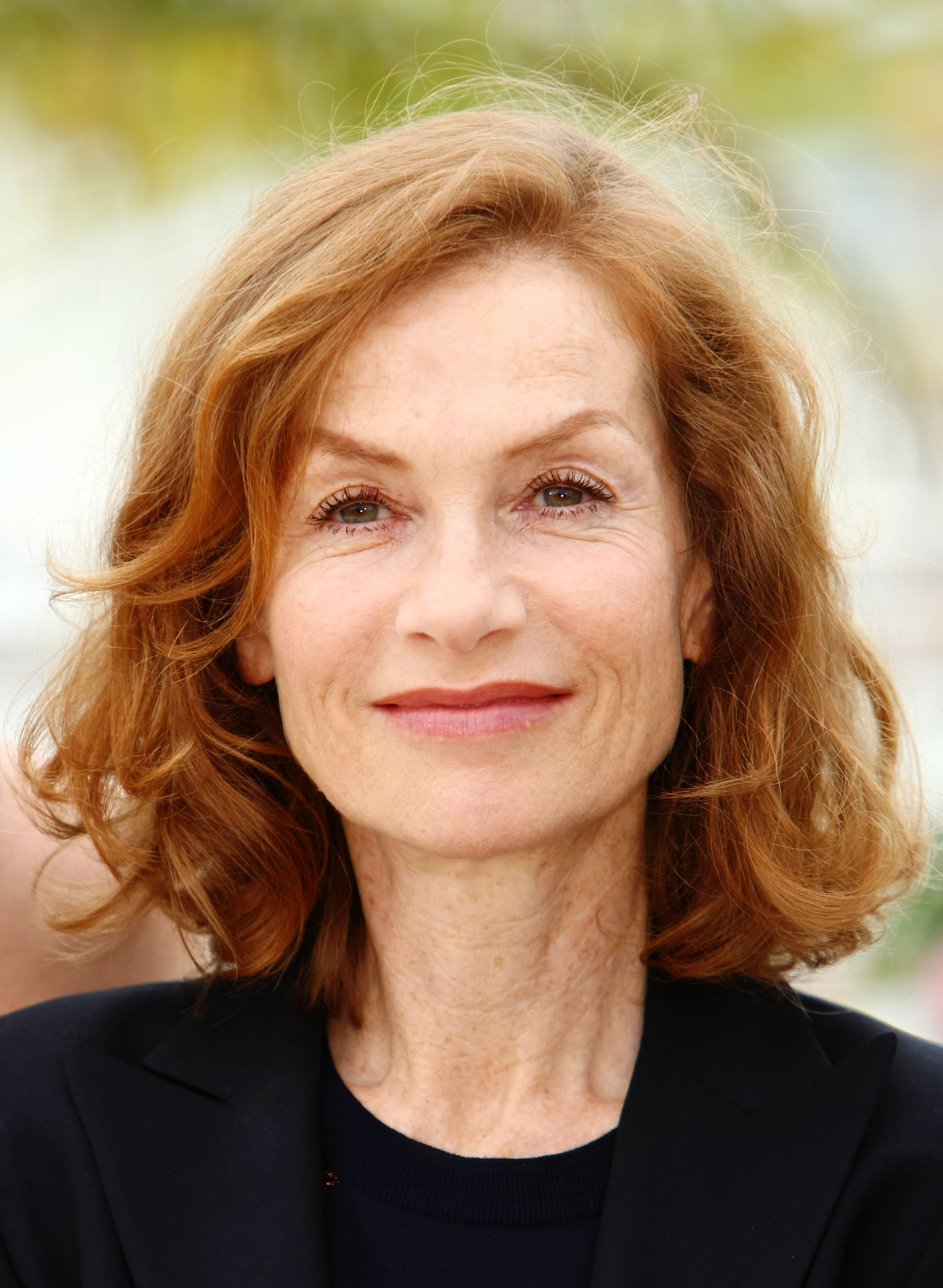 Isabelle Huppert — PianoKafe.com