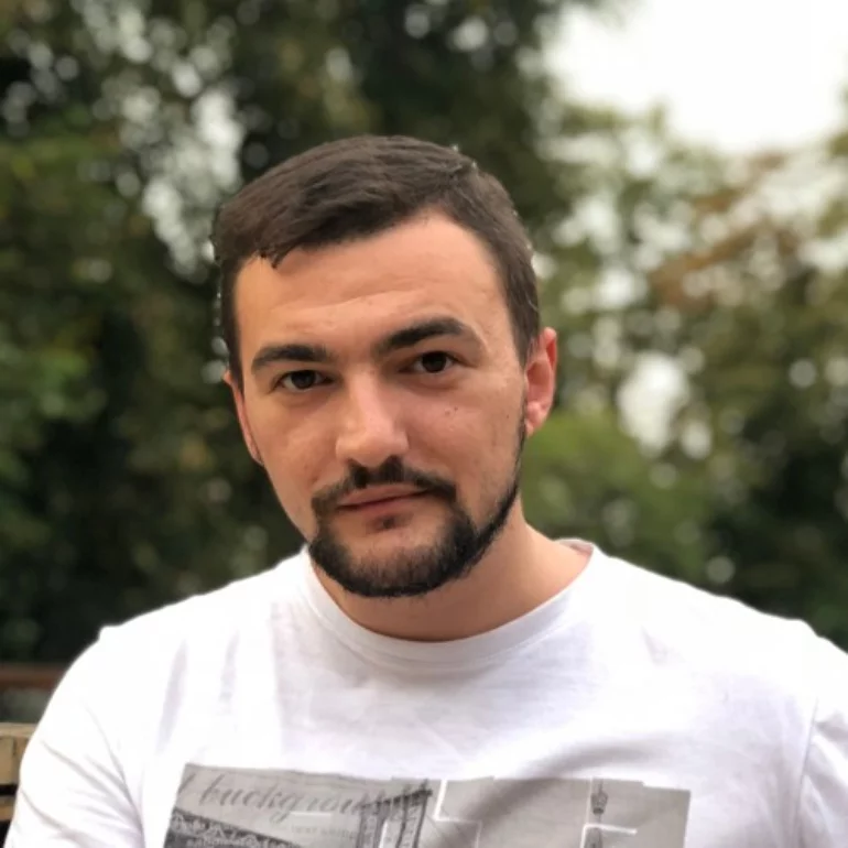 EdvaRd Kravchuk — PianoKafe.com