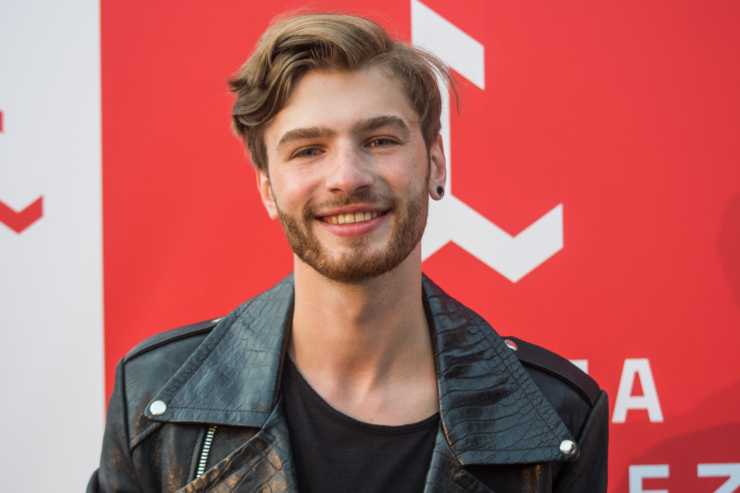 Justs Sirmais — PianoKafe.com