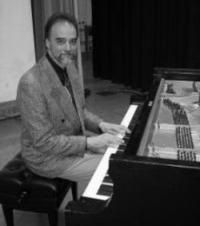 Тони Карамиа — PianoKafe.com