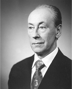 Эдгар Арро — PianoKafe.com