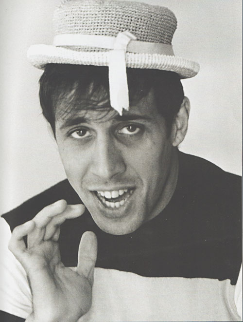 Adriano Celentano — PianoKafe.com