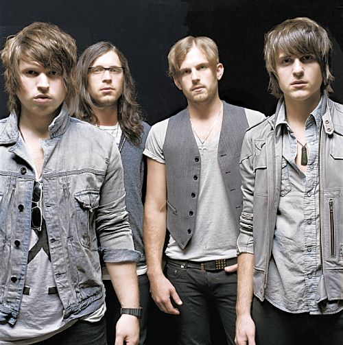 Kings Of Leon  — PianoKafe.com