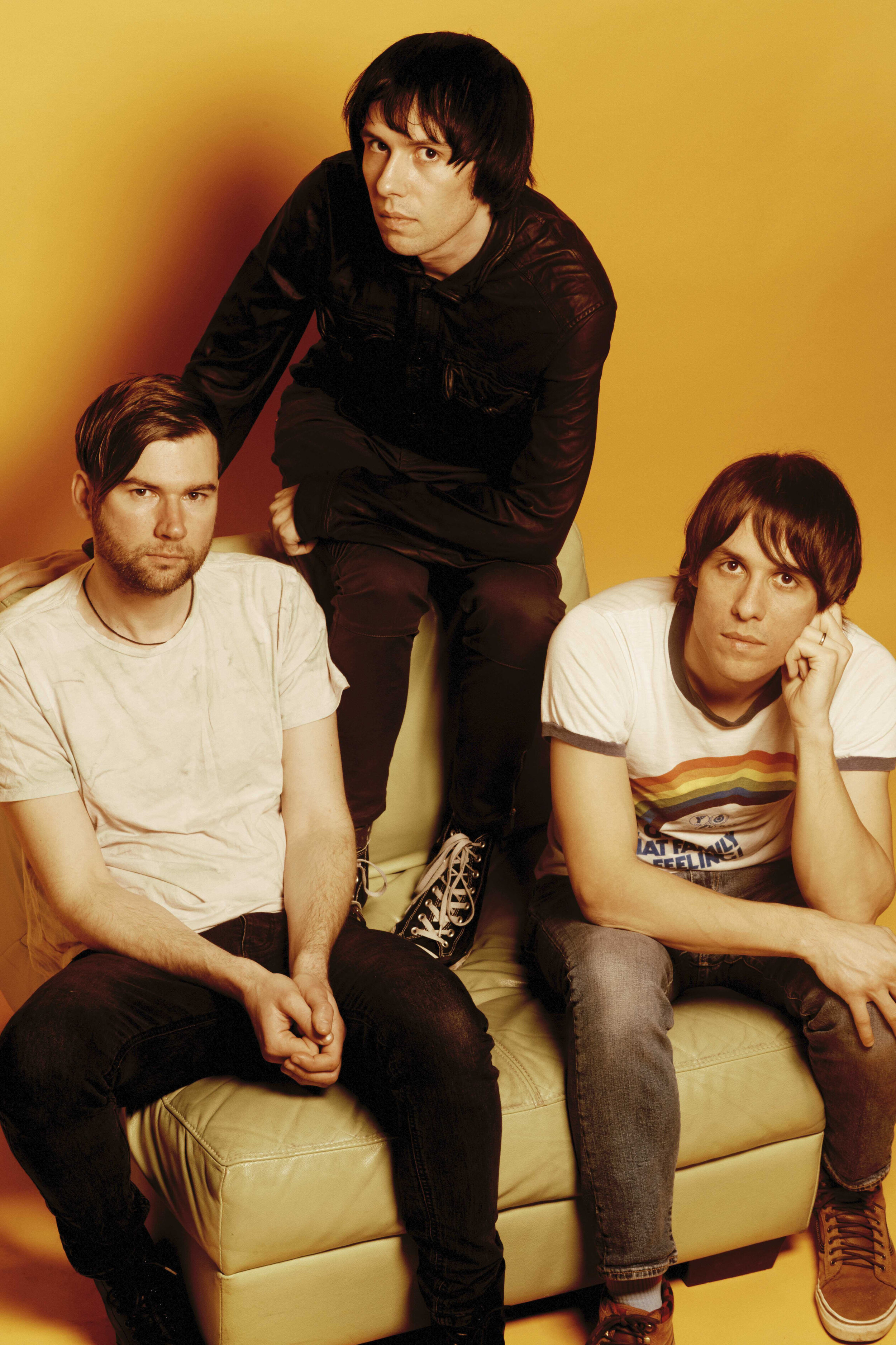 The Cribs — PianoKafe.com
