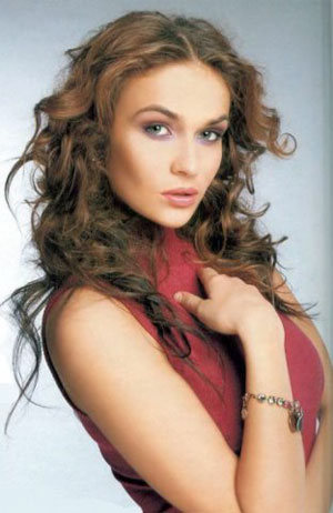 Алёна Водонаева — PianoKafe.com