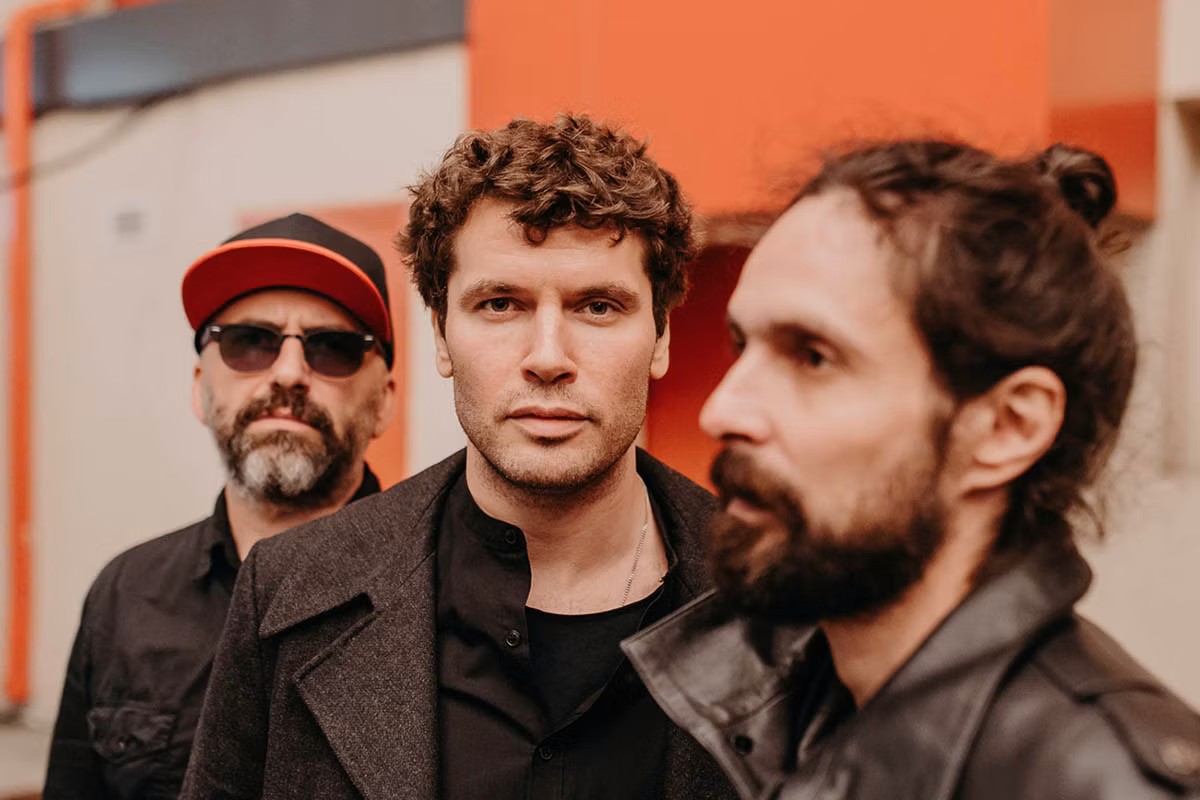 Artemiev — PianoKafe.com