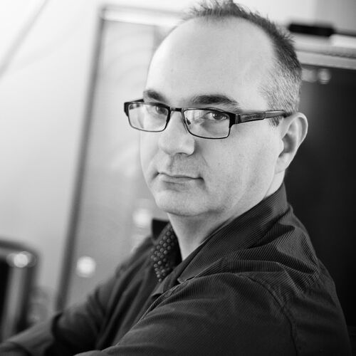 Kevin MacLeod — PianoKafe.com