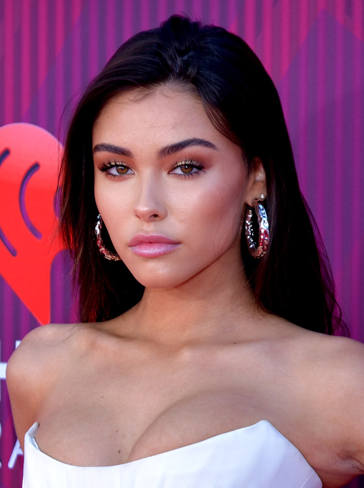 Madison Beer — PianoKafe.com