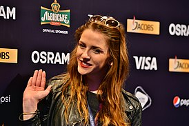Jana Burceska — PianoKafe.com