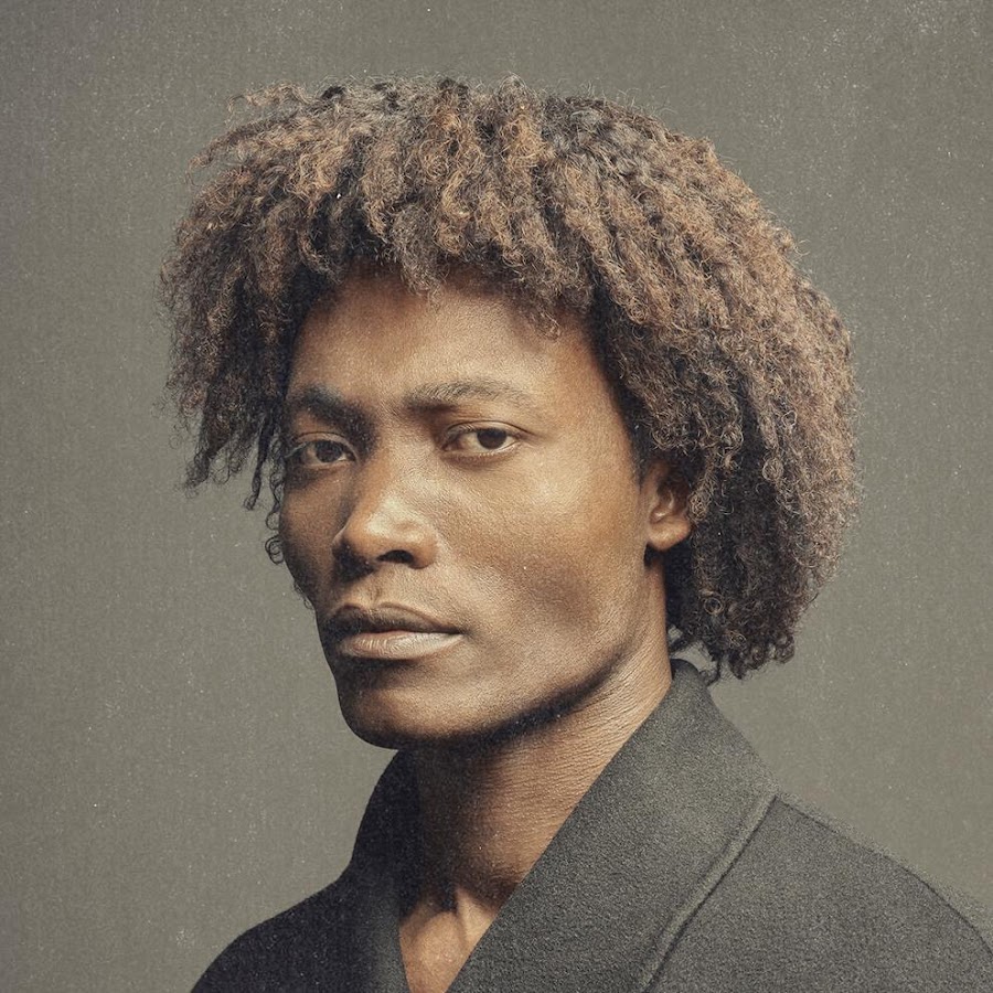 Benjamin Clementine — PianoKafe.com