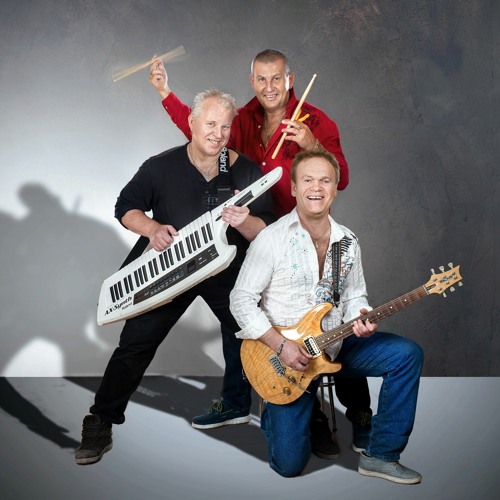 Красные маки — PianoKafe.com