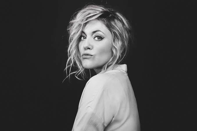 Neele Ternes — PianoKafe.com