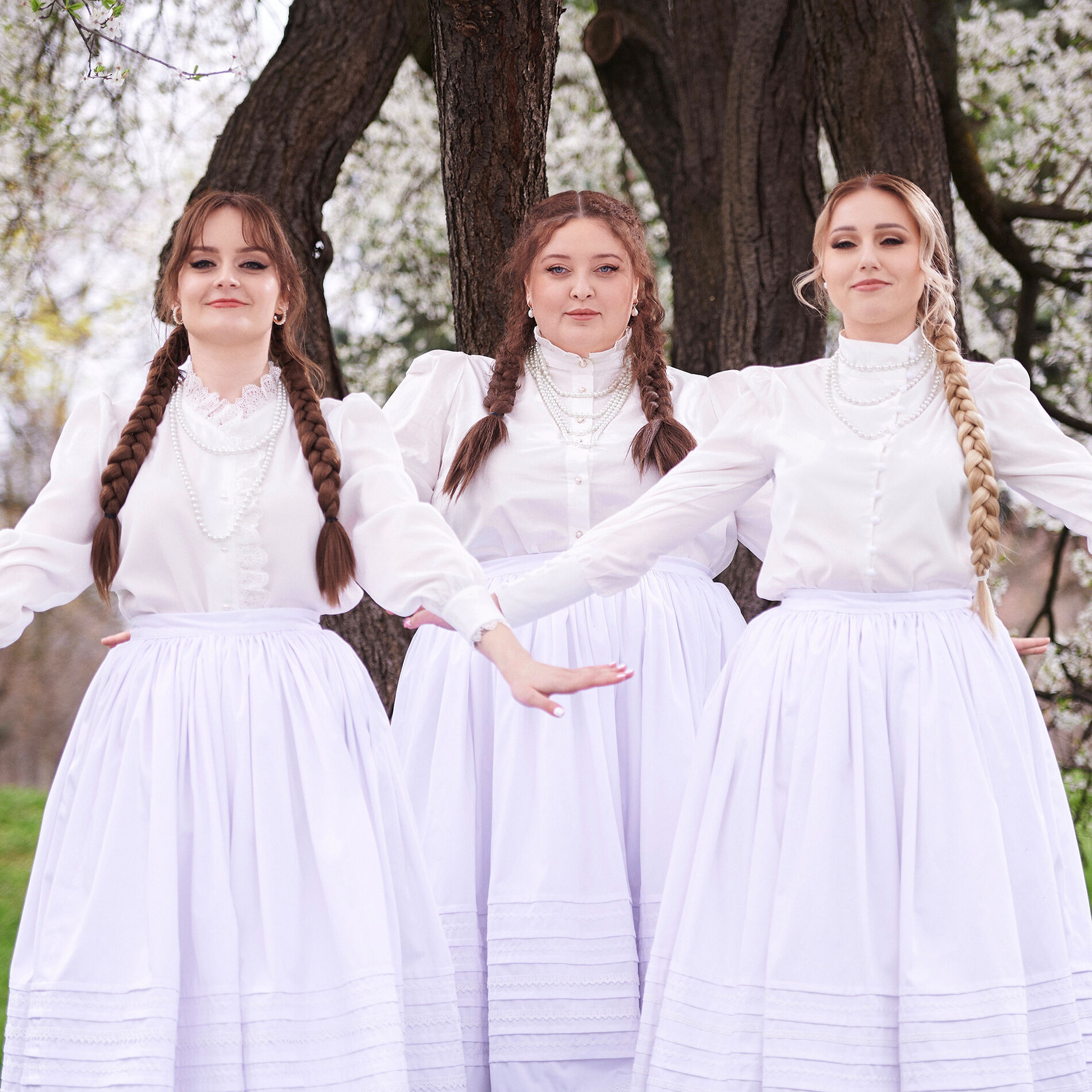 Tulia — PianoKafe.com