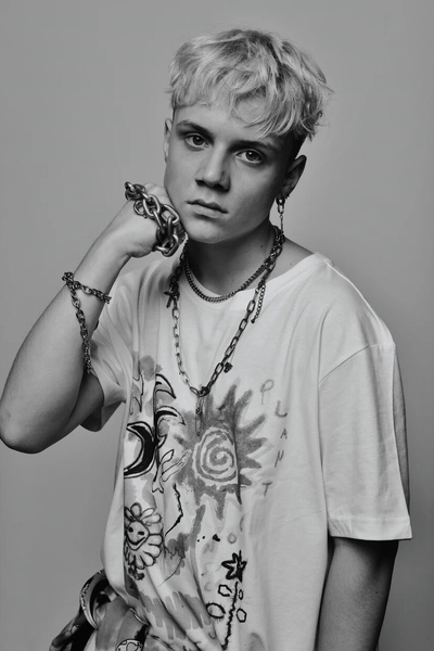 Ваня Дмитриенко — PianoKafe.com