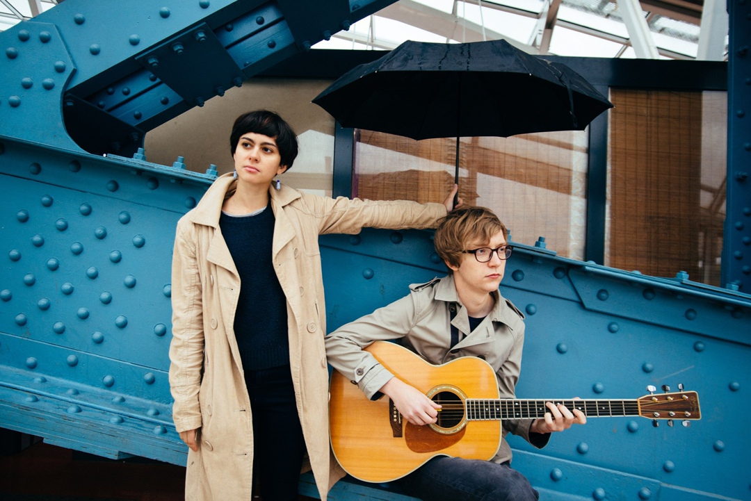 InWhite — PianoKafe.com