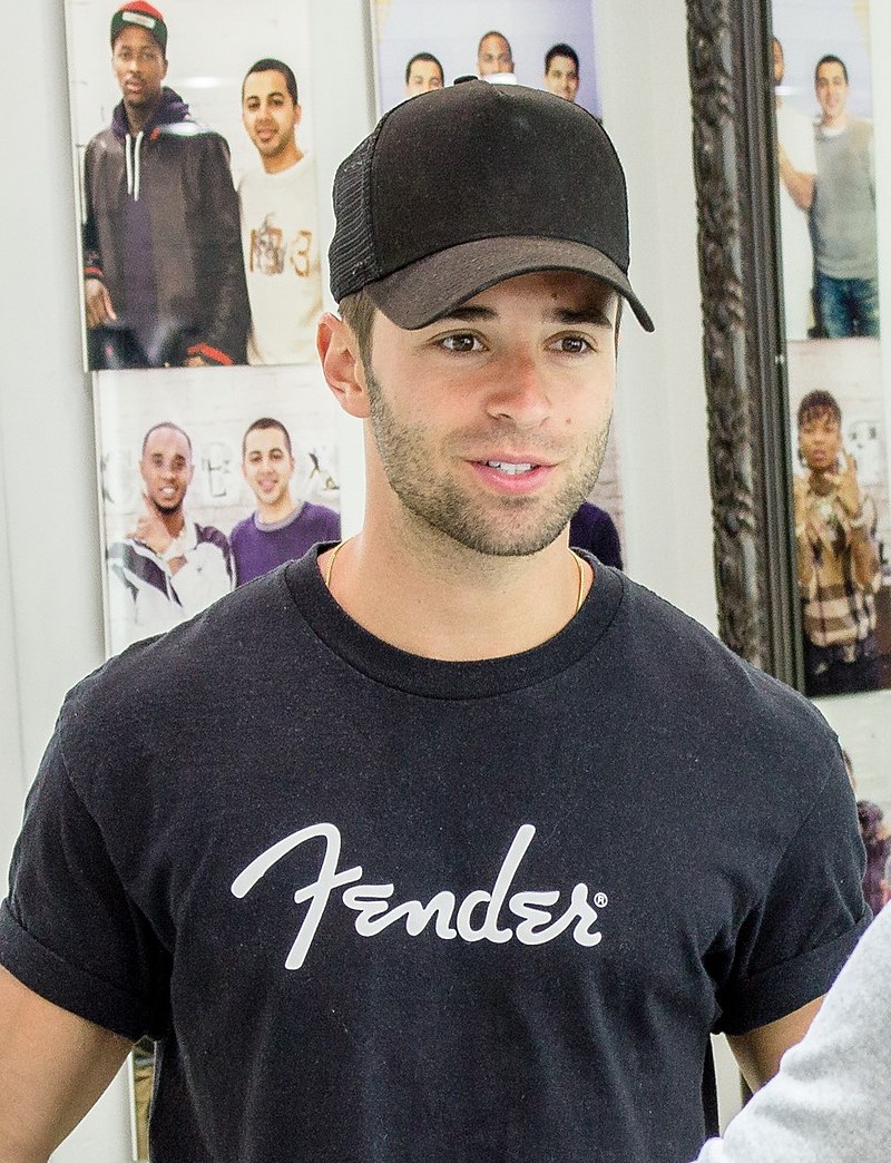 Jake Miller — PianoKafe.com