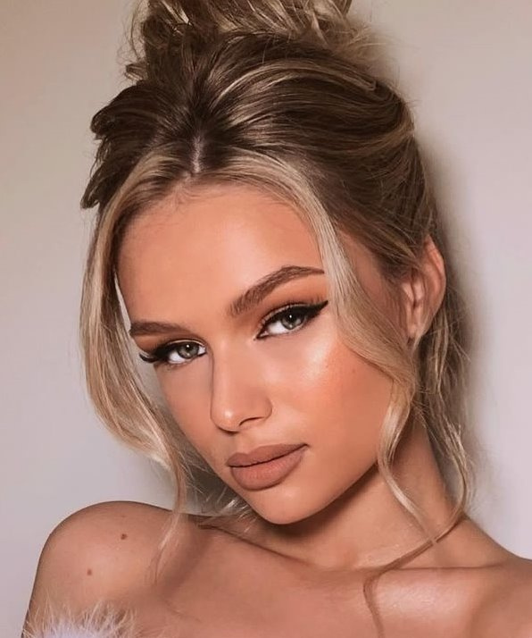 Ева Тимуш — PianoKafe.com