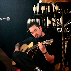 Джон Лекомпт