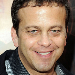 Аарон Зигман