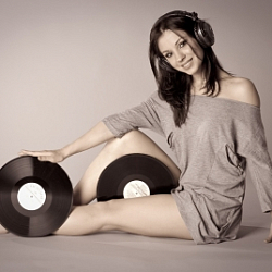 Александра Стрельцова