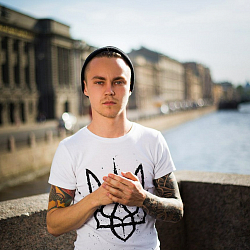 Артем Пивоваров