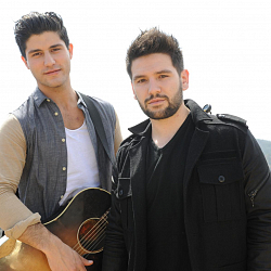 Dan + Shay