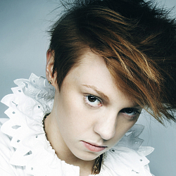 La Roux
