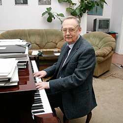 Виктор Лебедев