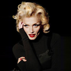 Лайма Вайкуле