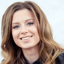 Юлия Савичева