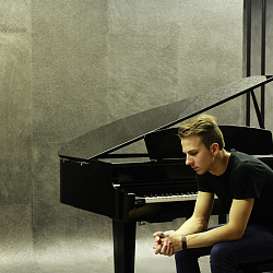 Илья Поляков