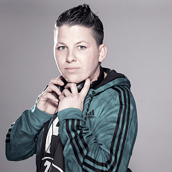 Керстин Отт