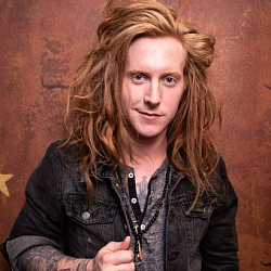 Трэвис Кларк