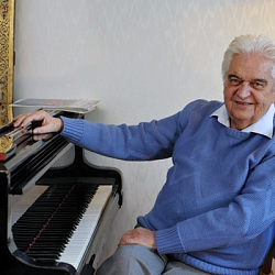 Евгений Крылатов