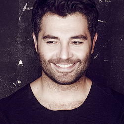 Алексей Чумаков