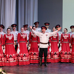 Ноты Ансамбль Донских казаков имени Квасова - На пригорке (Партитура)
