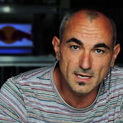 Роберт Майлз