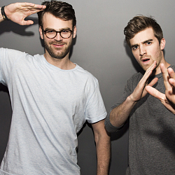 The Chainsmokers