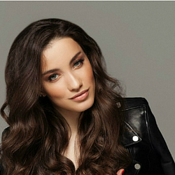 Виктория Дайнеко