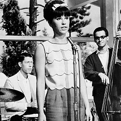 Аструд Жилберту