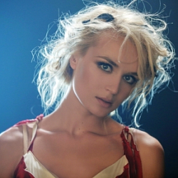 Полина Гагарина