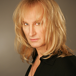 Александр Иванов